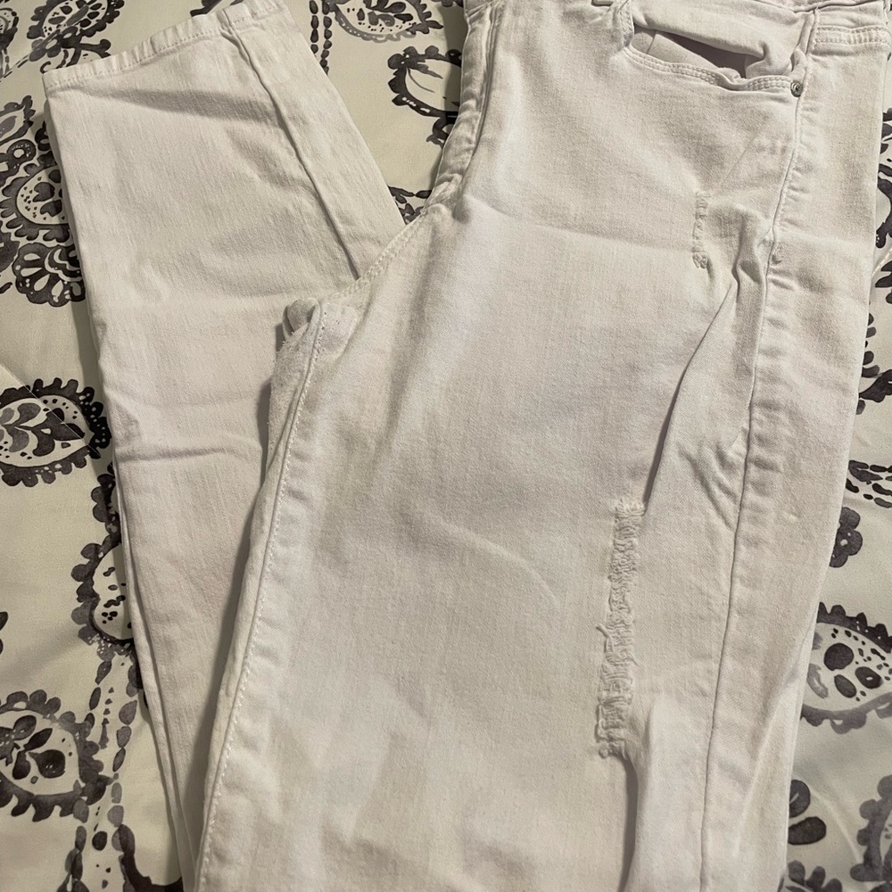 Stylish White Jeans